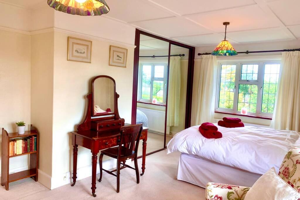 Hectors House Comfortable 4 Bed House In Mature Gardens イェルバートン エクステリア 写真