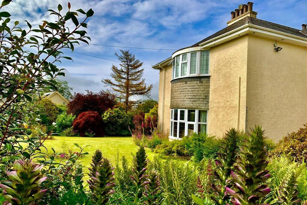 Hectors House Comfortable 4 Bed House In Mature Gardens イェルバートン エクステリア 写真